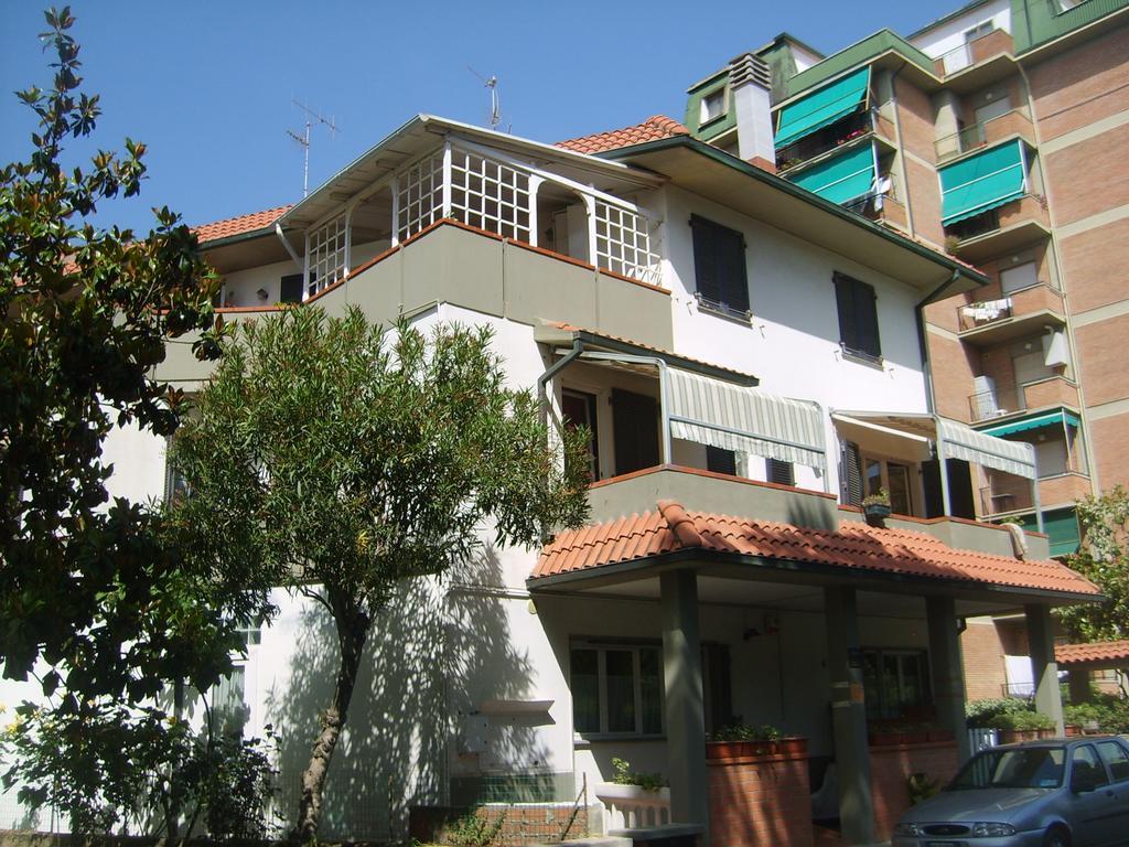 Casa Margherita Affittacamere B&B Follonica Buitenkant foto